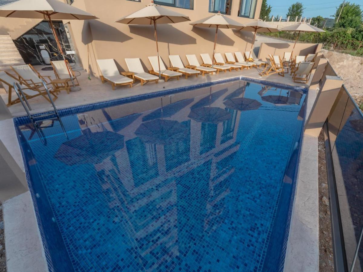 Hotel Diman Dobra Voda Exterior photo