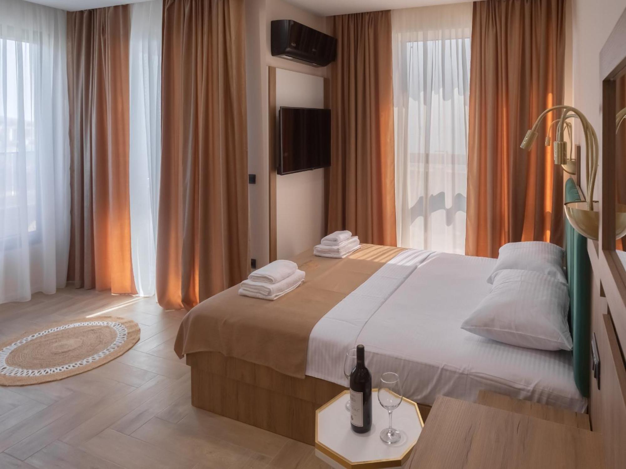 Hotel Diman Dobra Voda Exterior photo